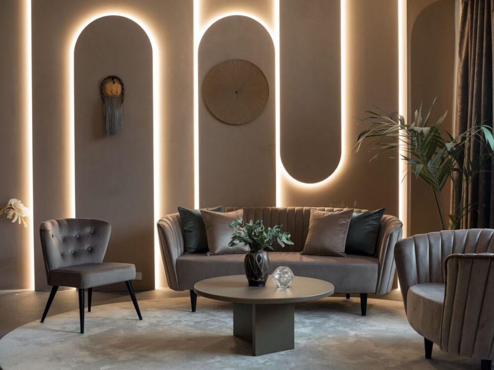 nakładanie gładzi szpachlowej